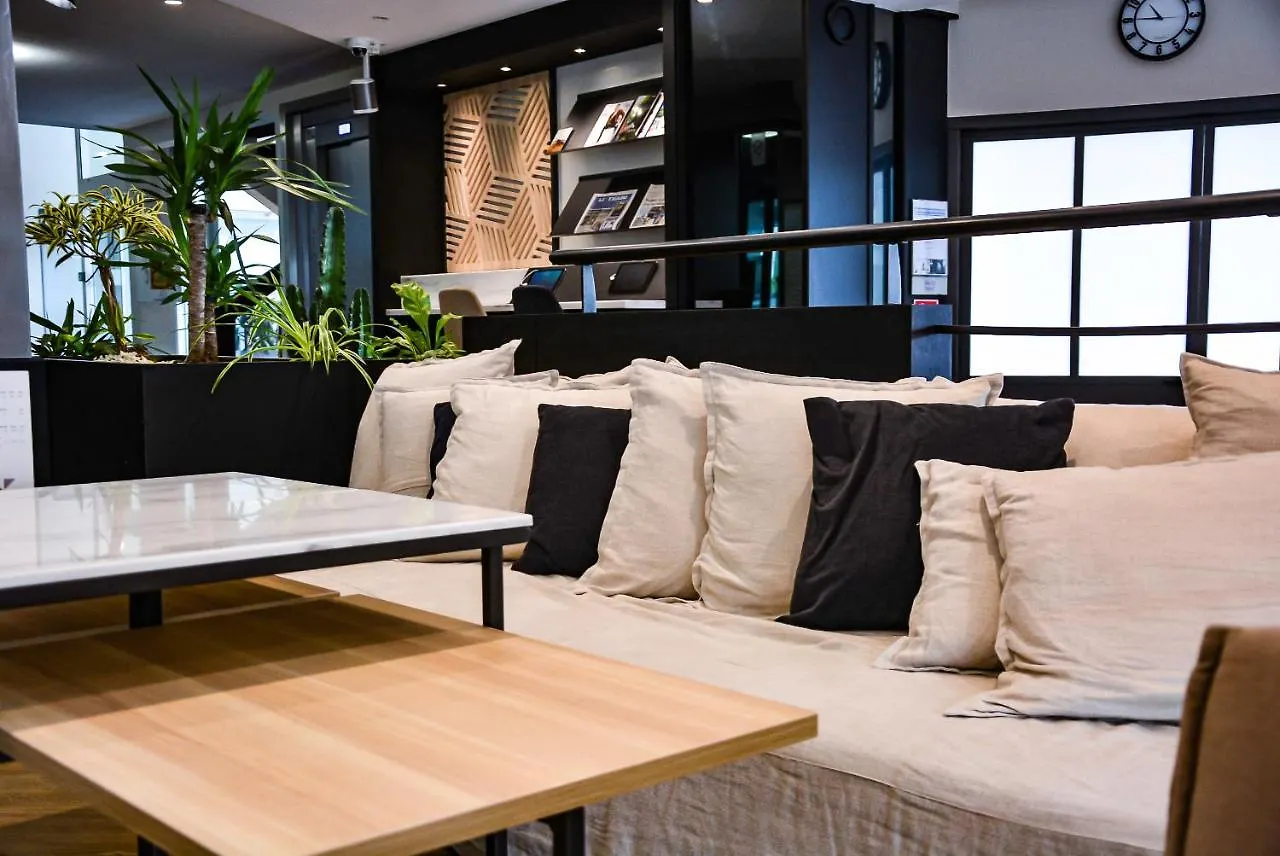 Mercure Lorient Centre Hotel